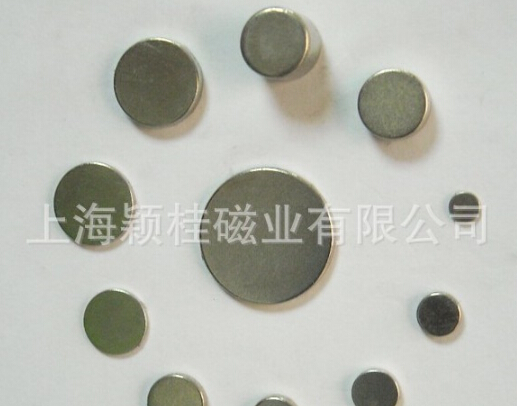 我的力量你無法想象，強(qiáng)力磁鐵片！