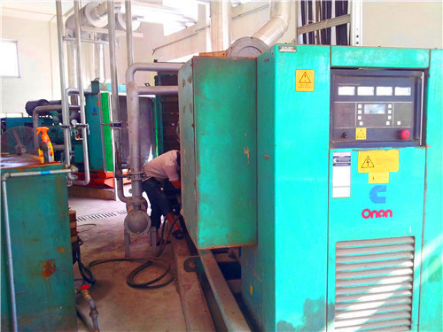 上虞柴油發(fā)電機300kw租賃找哪家可靠呢?